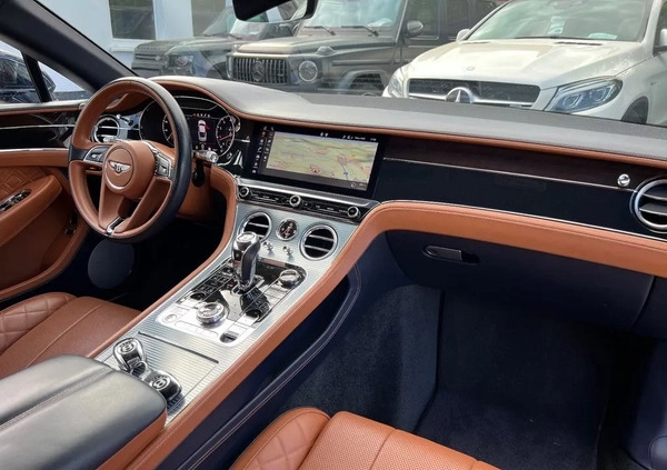 Bentley Continental GT cena 155000 przebieg: 117000, rok produkcji 2020 z Kraków małe 137